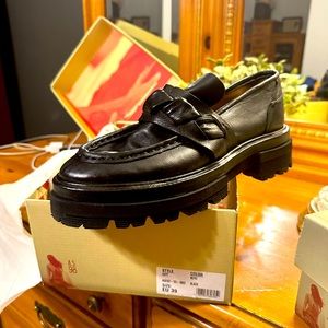 A.S. 98 HOYT chunky black loafers SZ EU 39
